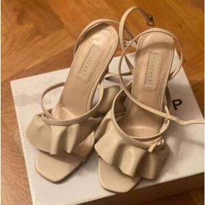 Elegant Beige Strappy Sandals top shop size 35